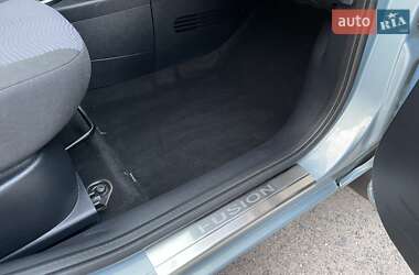 Хэтчбек Ford Fusion 2009 в 
