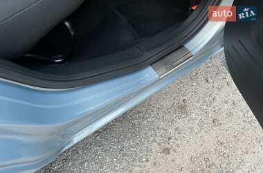Хэтчбек Ford Fusion 2009 в 