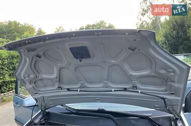 Хэтчбек Ford Fusion 2009 в 