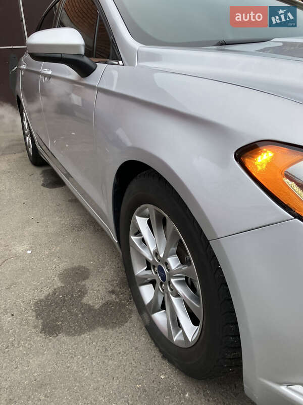 Седан Ford Fusion 2017 в Киеве