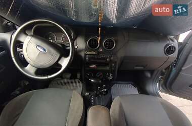 Хэтчбек Ford Fusion 2004 в 