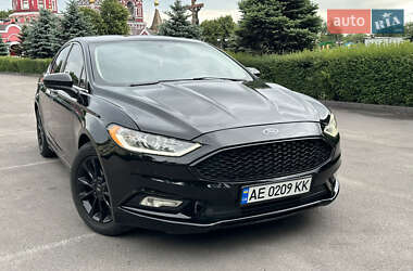 Седан Ford Fusion 2017 в Кам'янському