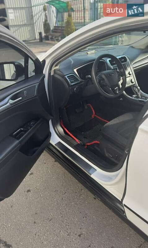 Седан Ford Fusion 2016 в Хмельницком фото 6 Седан Ford Fusion 2016 в Хмельницком