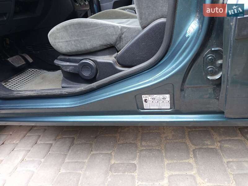 Хэтчбек Ford Fusion 2004 в Виннице