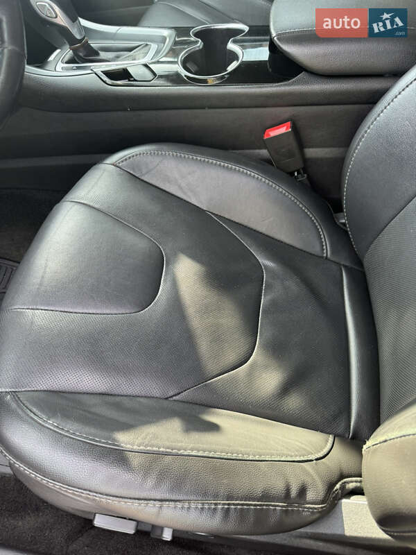 Седан Ford Fusion 2015 в Киеве фото 16 Седан Ford Fusion 2015 в Киеве
