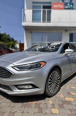 Седан Ford Fusion 2017 в 