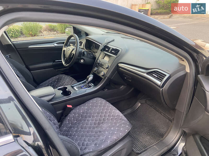 Седан Ford Fusion 2013 в Полтаве