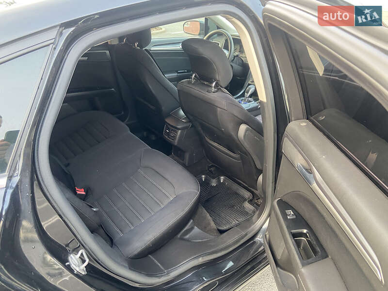 Седан Ford Fusion 2013 в Полтаве