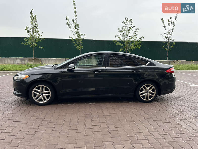 Седан Ford Fusion 2015 в Киеве