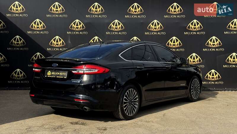 Седан Ford Fusion 2017 в Киеве фото 6 Седан Ford Fusion 2017 в Киеве