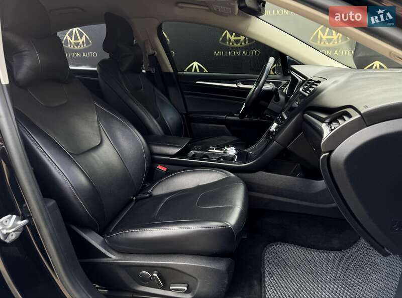 Седан Ford Fusion 2017 в Киеве фото 12 Седан Ford Fusion 2017 в Киеве