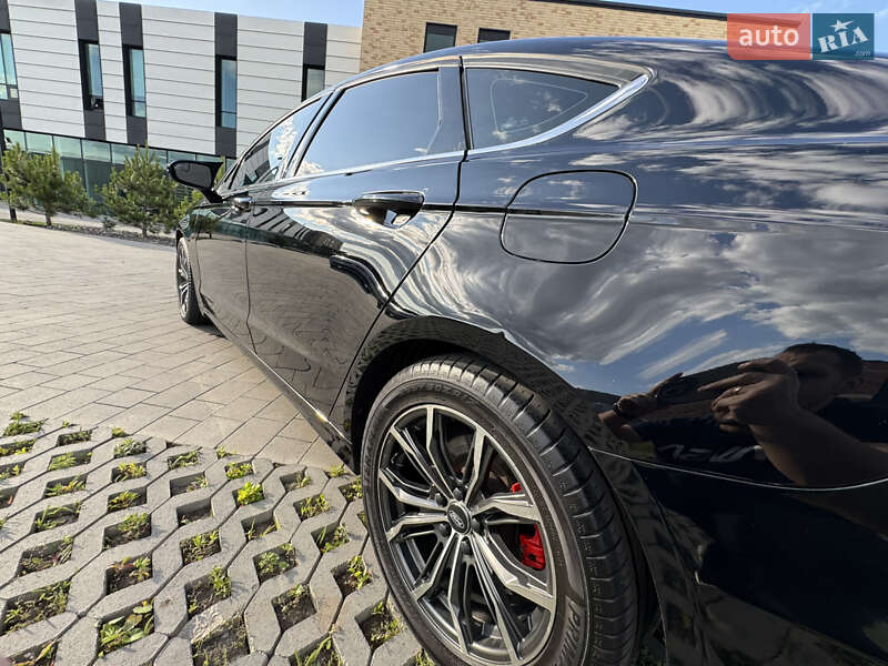 Седан Ford Fusion 2015 в Хмельницькому