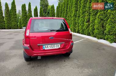 Хэтчбек Ford Fusion 2008 в 