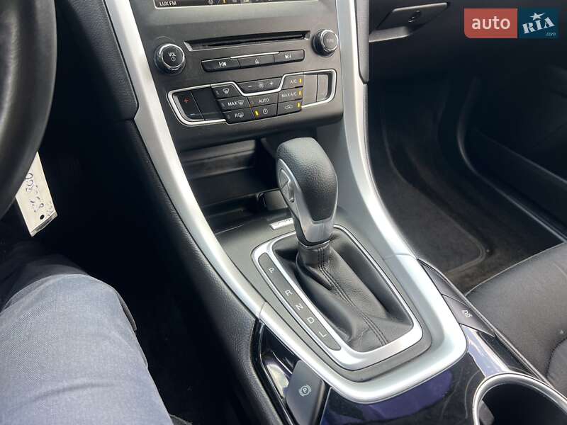 Седан Ford Fusion 2015 в Одессе