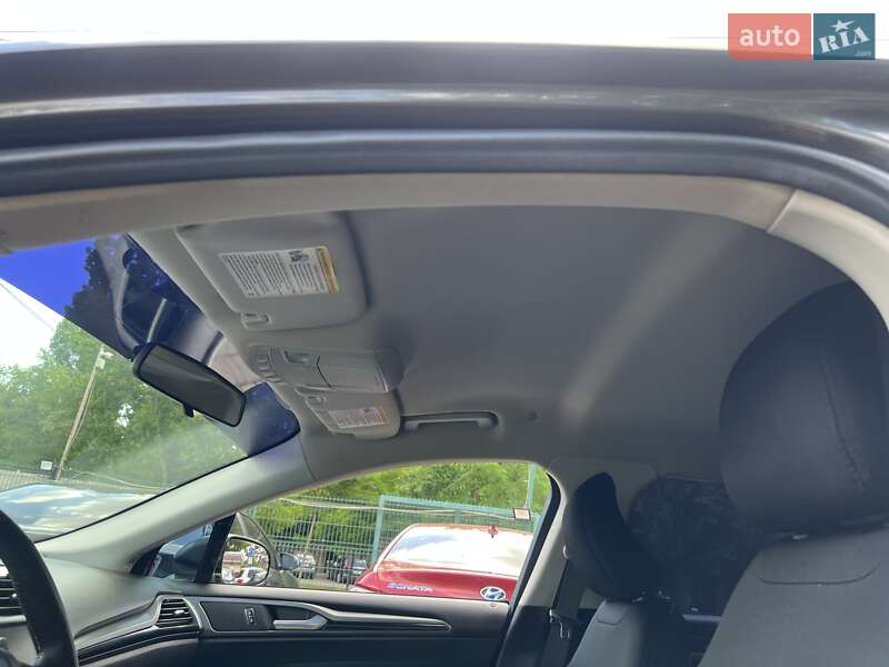 Седан Ford Fusion 2015 в Одессе