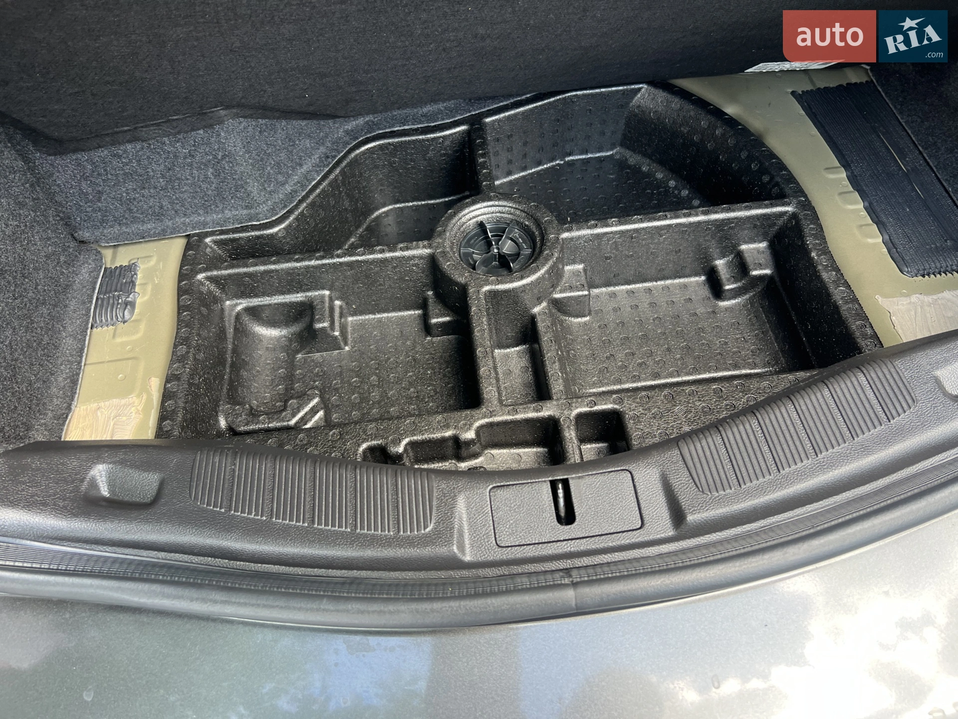 2015 Ford Fusion - мініатюра 28
