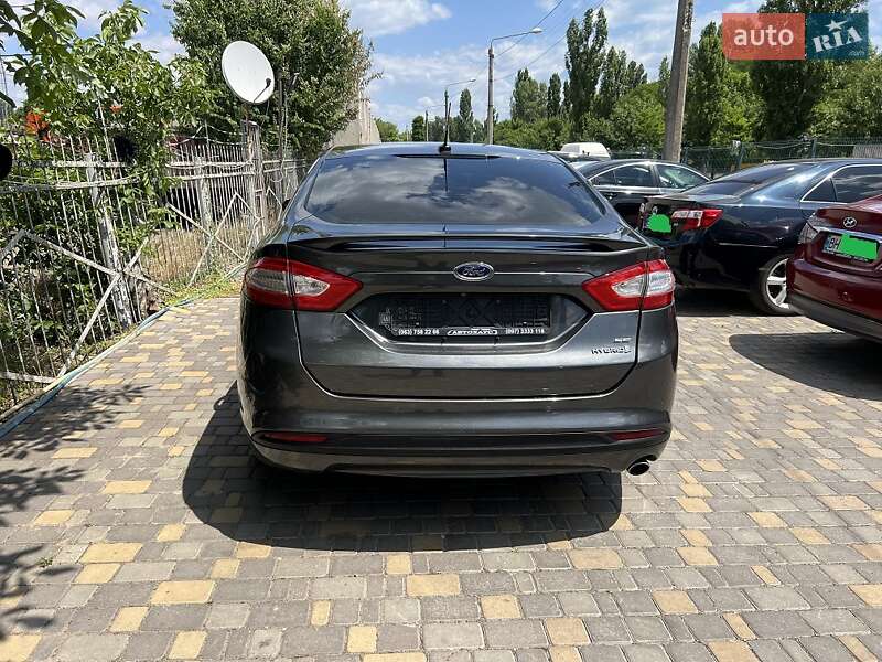 Седан Ford Fusion 2015 в Одессе