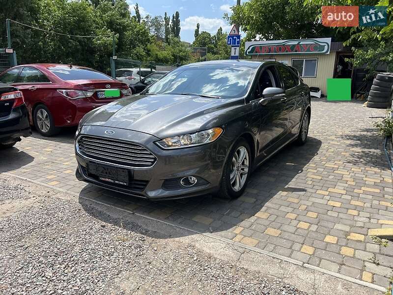 Седан Ford Fusion 2015 в Одессе