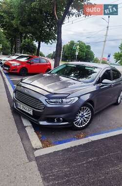 Седан Ford Fusion 2014 в 
