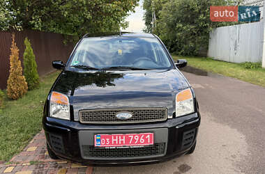 Хэтчбек Ford Fusion 2007 в 