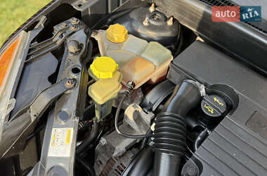 Хэтчбек Ford Fusion 2007 в 