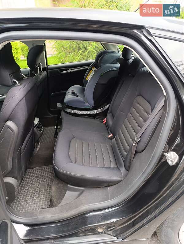 Седан Ford Fusion 2013 в Киеве
