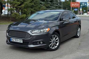 Седан Ford Fusion 2015 в Тернополі