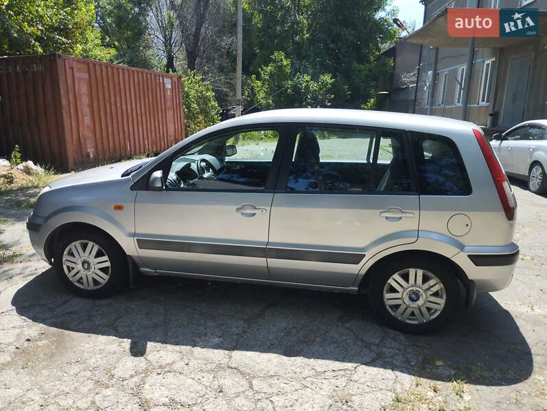 Хэтчбек Ford Fusion 2006 в Черноморске фото 14 Хэтчбек Ford Fusion 2006 в Черноморске