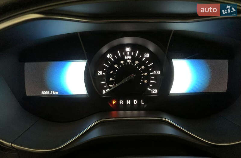 Седан Ford Fusion 2018 в Львове