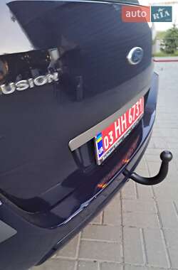 Хэтчбек Ford Fusion 2006 в 