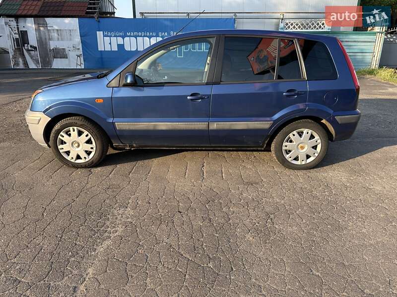 Хэтчбек Ford Fusion 2006 в Киеве