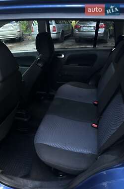 Хэтчбек Ford Fusion 2006 в Киеве