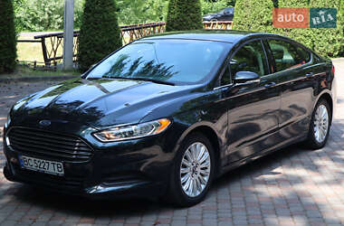 Седан Ford Fusion 2014 в Трускавці