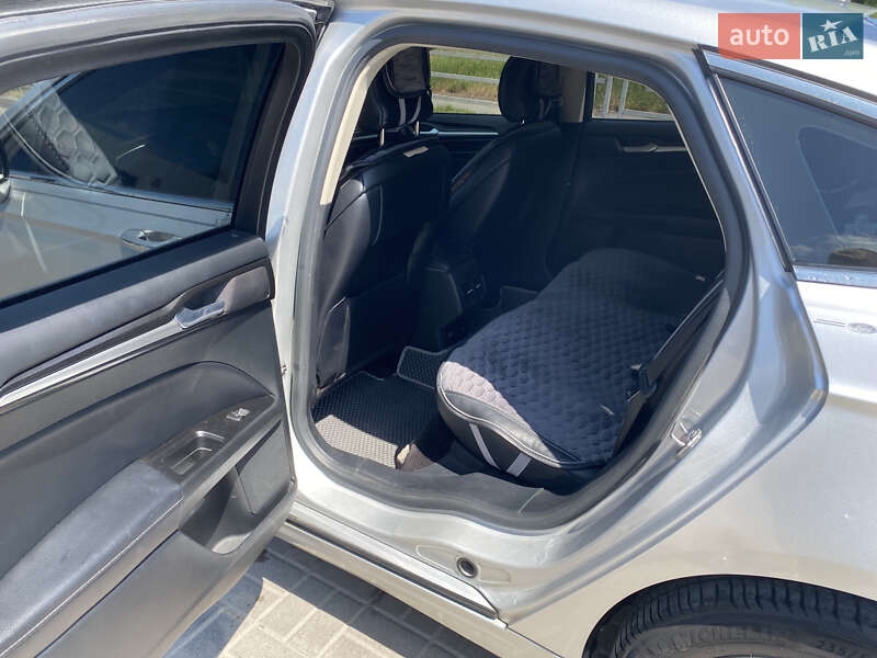 Седан Ford Fusion 2016 в Тернополе фото 24 Седан Ford Fusion 2016 в Тернополе