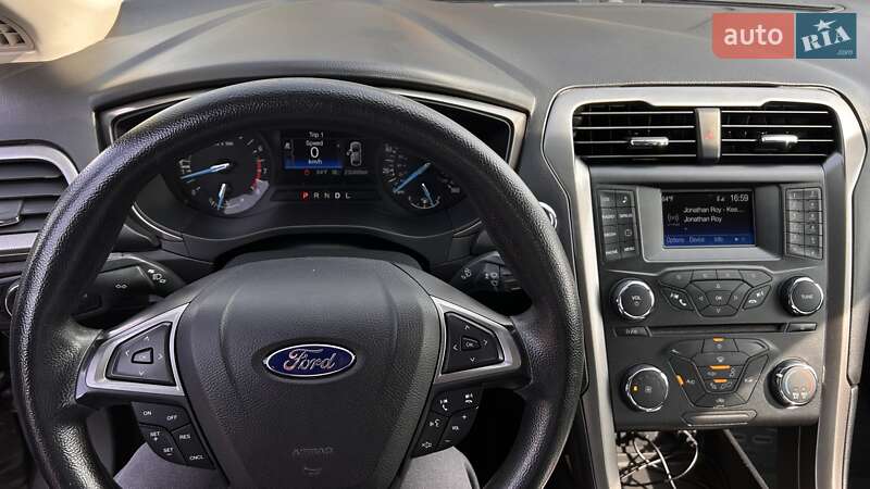 Седан Ford Fusion 2017 в Броварах