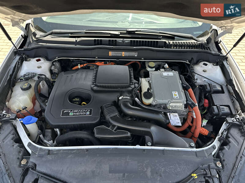Седан Ford Fusion 2013 в Хусте