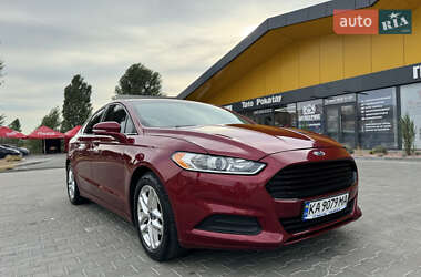 Седан Ford Fusion 2015 в Софиевской Борщаговке