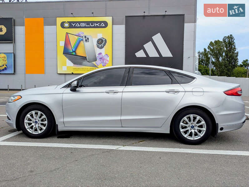 Седан Ford Fusion 2016 в Полтаве