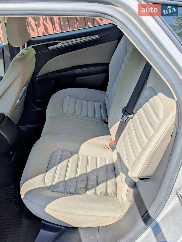 Седан Ford Fusion 2016 в Полтаве