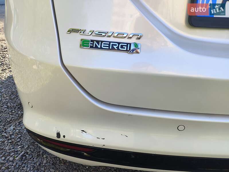 Седан Ford Fusion 2015 в Виннице