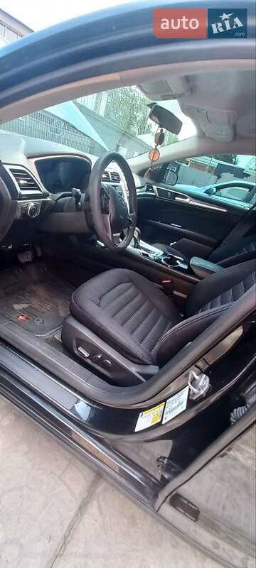 Седан Ford Fusion 2014 в Киеве