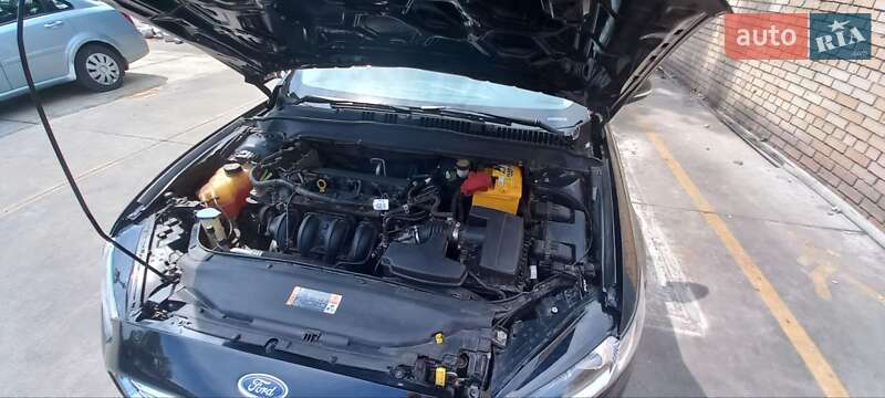 Седан Ford Fusion 2014 в Киеве
