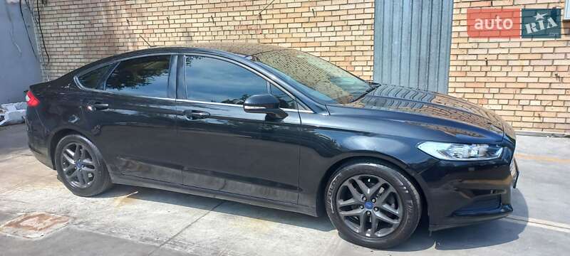 Седан Ford Fusion 2014 в Киеве