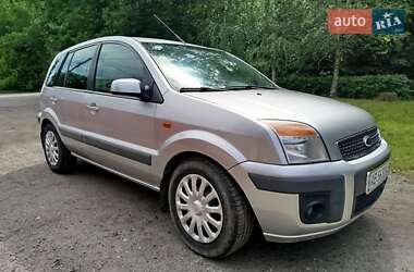 Хэтчбек Ford Fusion 2007 в 