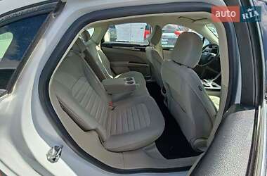 Седан Ford Fusion 2020 в 