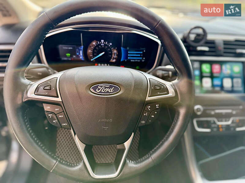 Седан Ford Fusion 2016 в Киеве