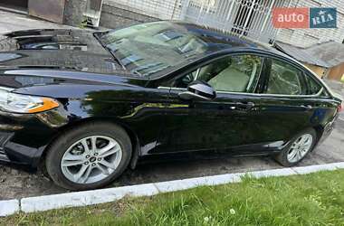 Седан Ford Fusion 2020 в 