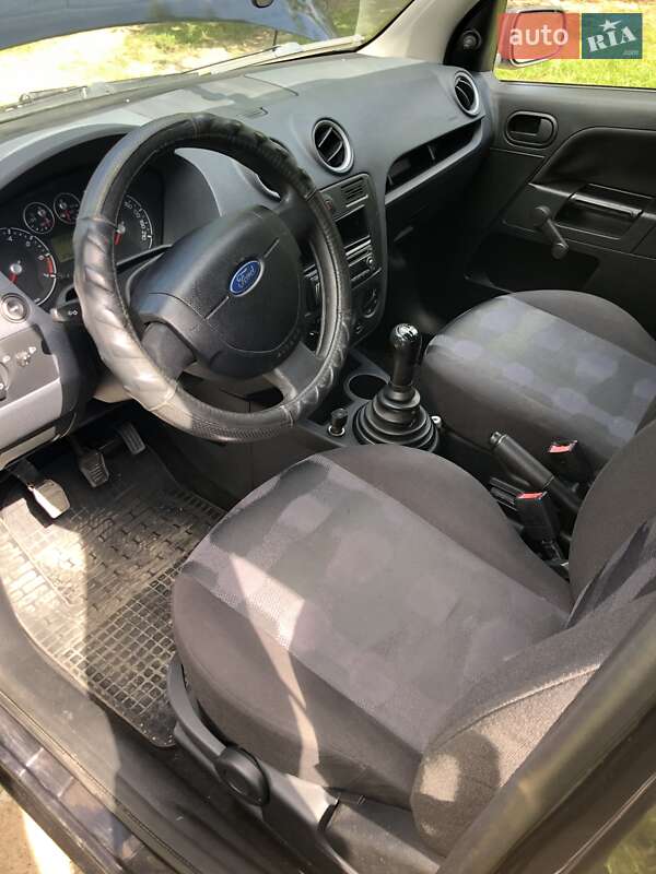 Хэтчбек Ford Fusion 2006 в Виннице фото 7 Хэтчбек Ford Fusion 2006 в Виннице