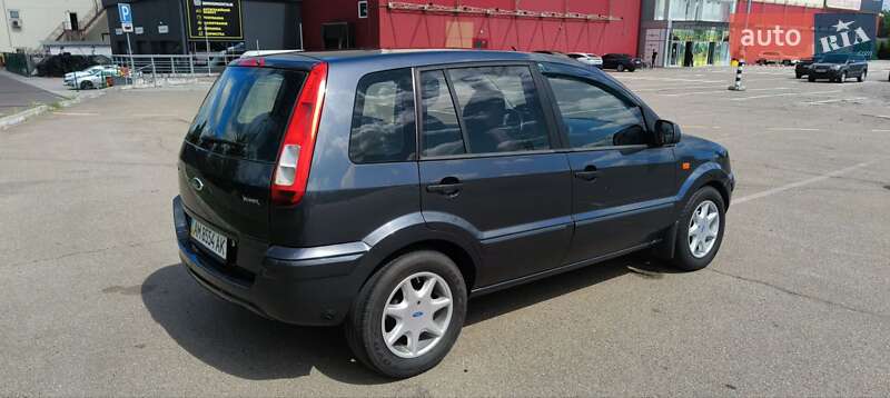 Хэтчбек Ford Fusion 2009 в Киеве