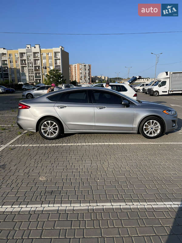 Седан Ford Fusion 2020 в Одессе